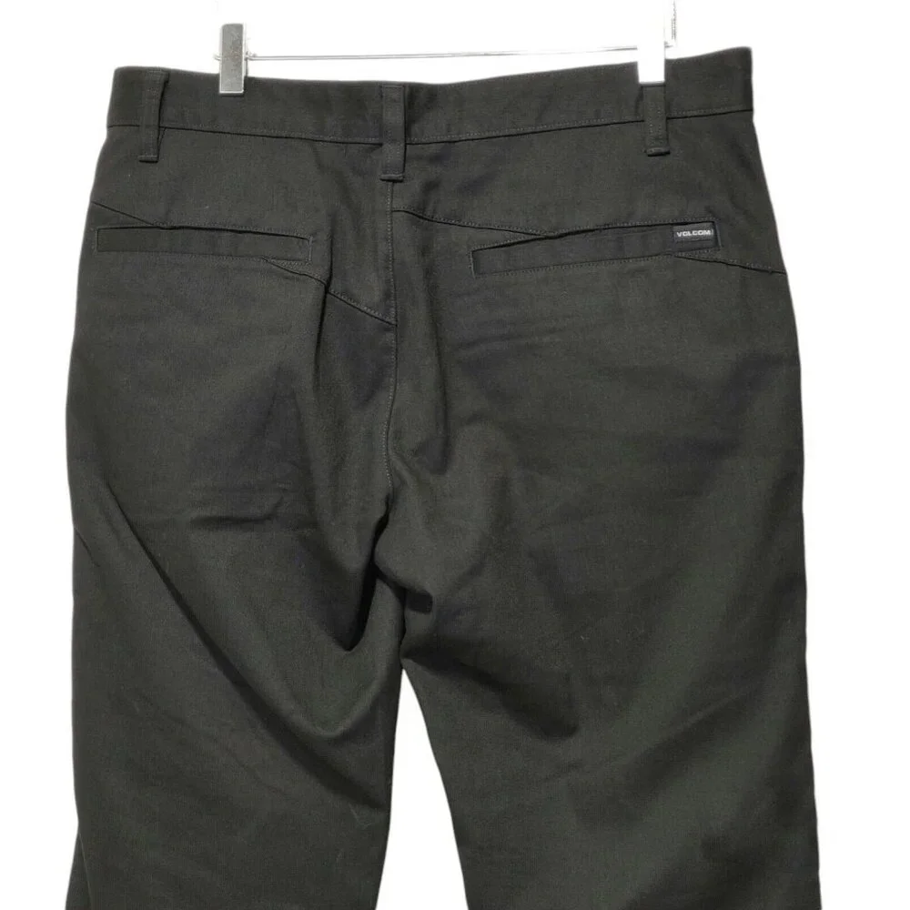 Volcom Chino Pants Slim Fit Black Men's Size 34 Excellent Condition